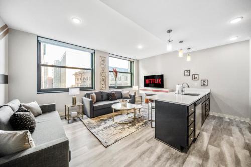 Gateway District Apartment | Discover 506: Pool & Steam Retreat in Playhouse Square