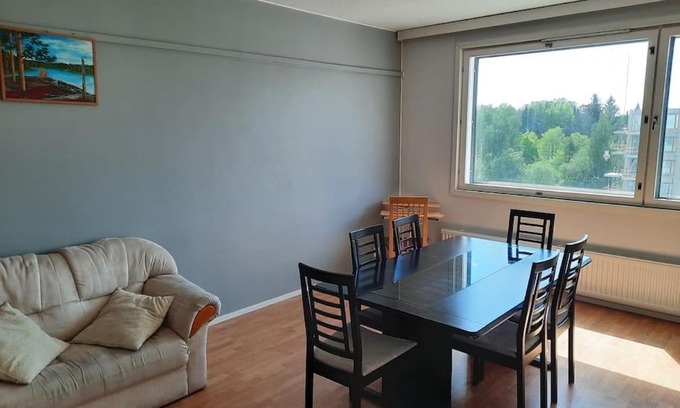 Espoo Centre Apartment | 50m2 Cozy Apartment, FREE Parking 20 min to Center