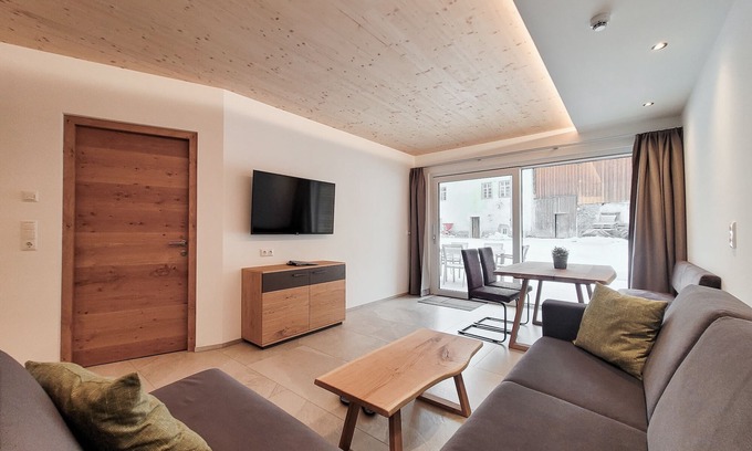 Bichlbach Apartment | Modern Apartment with Terrace, Steps from Ski Area & Lake