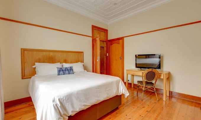 Greater Johannesburg Metropolitan Area Apartment | Comfortable 51 on York Unit 3 with Family-Friendly Amenities