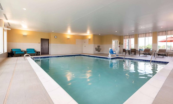 Flint Hotel | Exceptional 5-Star Hotel with Kitchen for 6 Guests