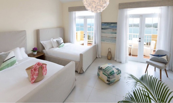 Cabezas Villa | 5311 3 Bedroom Ocean Front Las Casitas in Fajardo