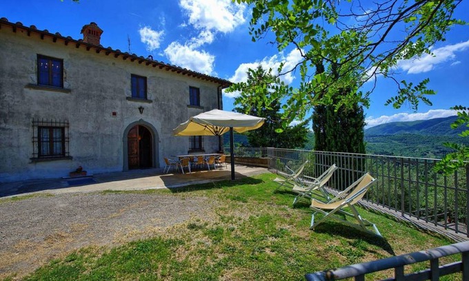 Greve in Chianti Apartment | Spacious 2-Bedroom Apartment with Pool and Pet-Friendly Perks