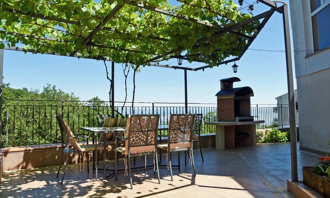 Opatija Apartment | Cozy 56 m² Apartment with Kitchen for Up to 4 Guests
