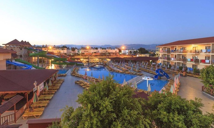 Turkler Resort | Spacious Oceanfront Resort for 127 Guests with Pool