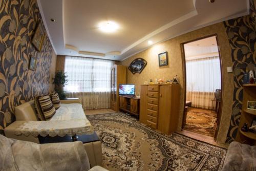 Kirovograd Apartment | Family-Friendly Stay at 58 вулиця Яновського with Kitchen