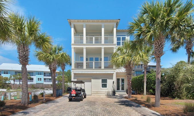 Seagrove Beach House | 5BR Sleeps14 in Seagrove Beach, Golf Cart, 6 Bikes, Pool + Free Attractions!