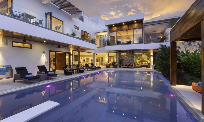Ban Na Faek Villa | Experience Comfort at 5BR Villa White Skies with Pool & Staff
