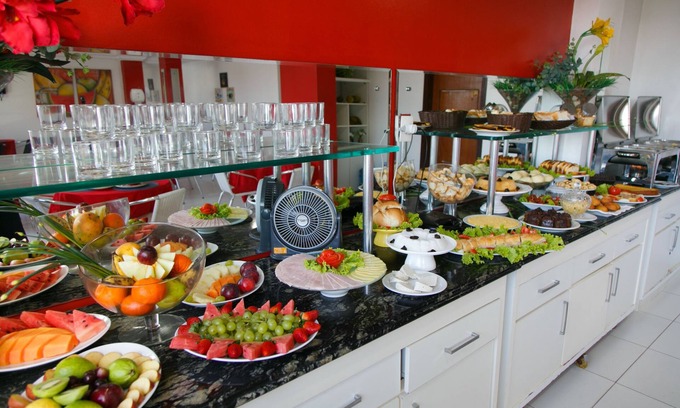 Santo Antonio de Jesus Hotel | Budget-Friendly 5C Hotel with Breakfast and Kitchen Access