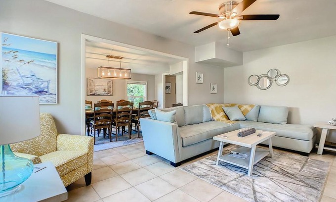 Gulf Gate Estates Villa | Beach Proximity and Family-Friendly Stay Near Siesta Key