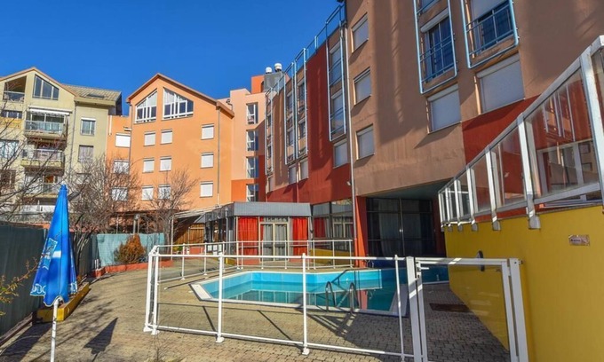 Gap Hotel | Convenient Stay Near the Station with Pool & Spa Access