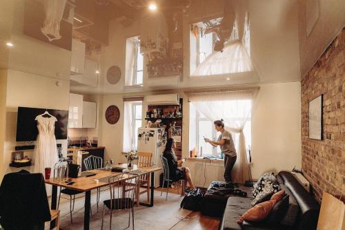 Maskavas Forstate Apartment | Modern 5th Floor Apartment with Free Parking & Self Check-In