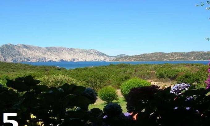 San Teodoro Villa | Explore 6 Beautiful Beaches Within Steps of Nature