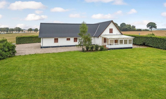 Kvaerndrup House | Relaxing Getaway in Mittfünen near Egeskov Castle