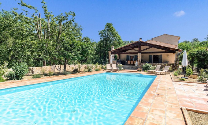 Carces House | Relax in a Cozy Vacation Home with Private Pool Access