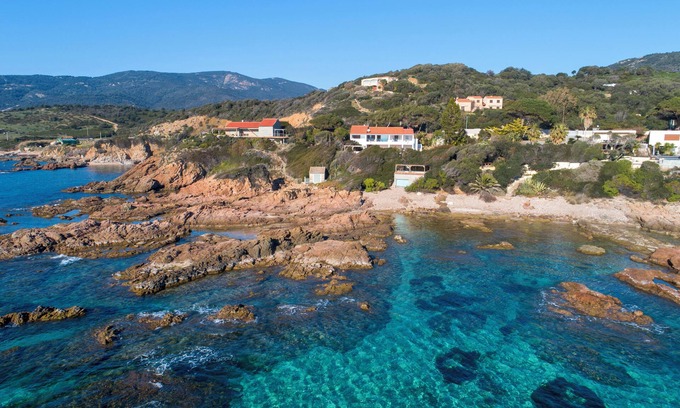 Vico Villa | 6 Bedroom Villa in Vico