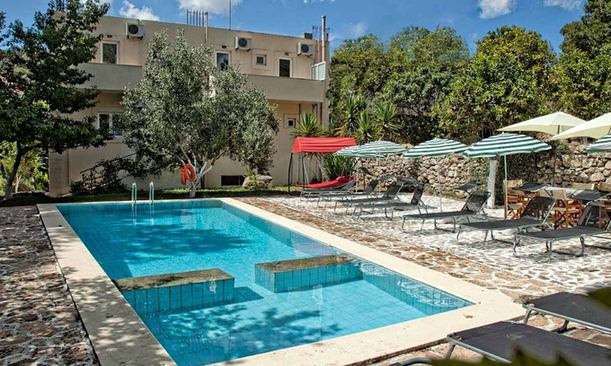 Mylopotamos Villa | 6-Bedroom Villa Local