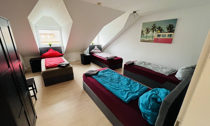 Marienloh Apartment | Spacious 4-Room Apartment with Parking & WiFi - Rated 10/10