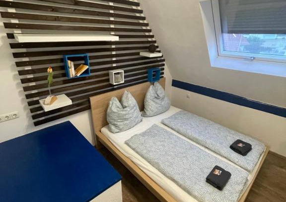 Memmingen House | Family Room with Shared Bath - Top Rated 10/10 Stay
