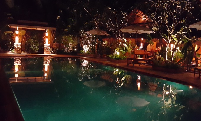 San Pu Loei House | Relax in Our Master Suite with Kitchen & Saltwater Pools