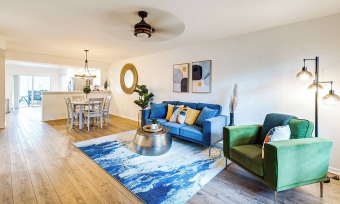 Naples Condo | Family-Friendly Naples Condo with Pool, 6 Mi from Beach