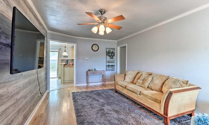 Killeen House | Convenient Killeen Home Near Fort Hood and Universities