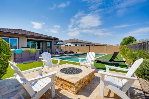 Palm Valley House | Explore Litchfield Oasis: Poolside Retreat Near Luke AFB