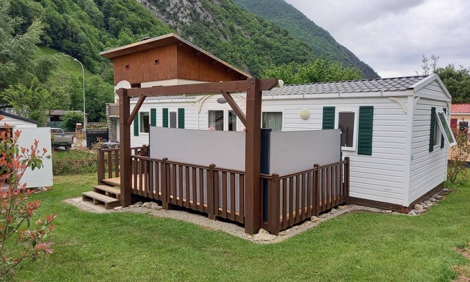 Cauterets House | Family-Friendly Mobile Home Near GR10 with Pool & Spa