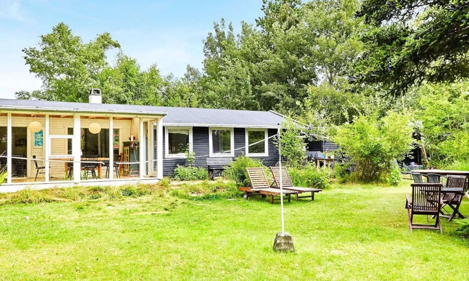 Nykobing Sjaelland House | Cozy 6-Person Holiday Home in Nykøbing Sj with Amenities