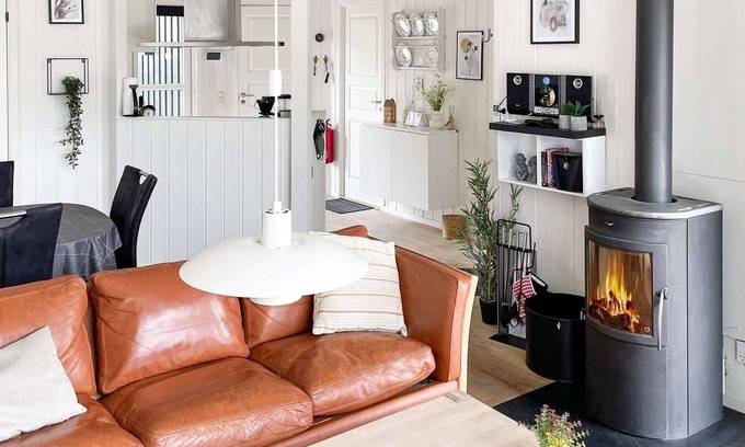 Rendbjerg House | Exceptional 6-Person Holiday Home with Ocean Views in Egernsund