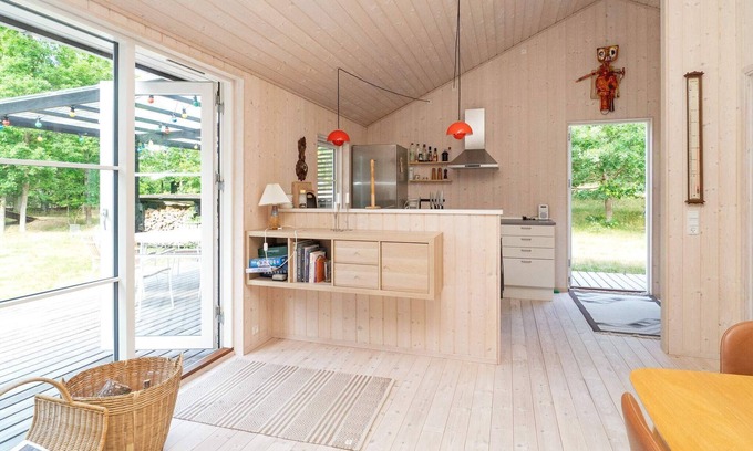 Udsholt Sand House | Cozy 6-Person Holiday Home with Oceanfront Views in Græsted
