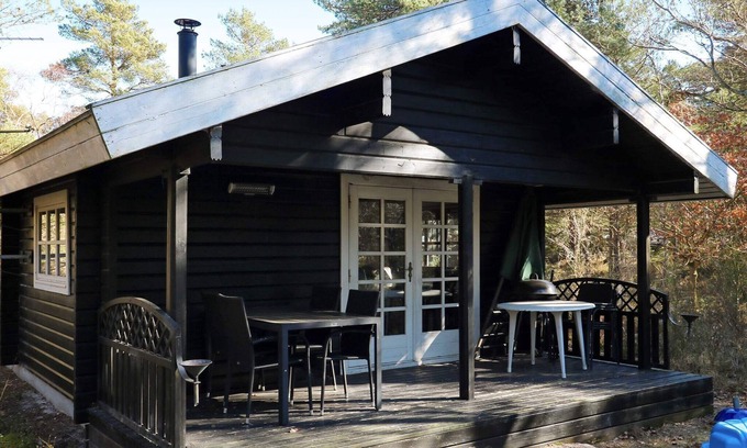 Helberskov Strand House | Family-Friendly Holiday Home in Hadsund with Ocean View
