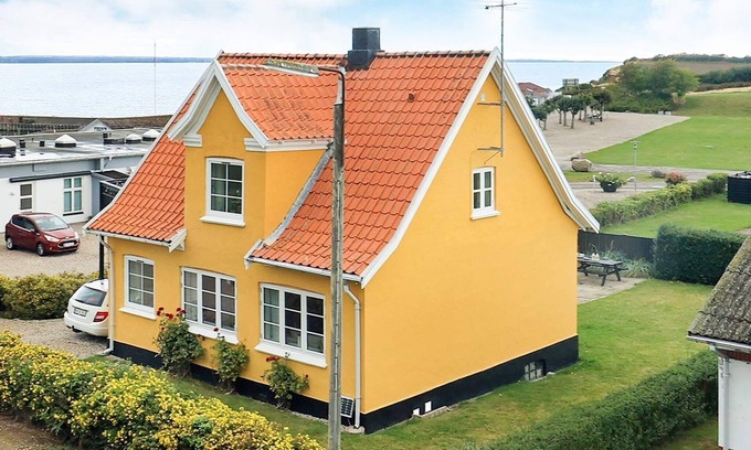 Dageløkke House | Ideal Holiday Home for 6 in Tranekær with Ocean Views