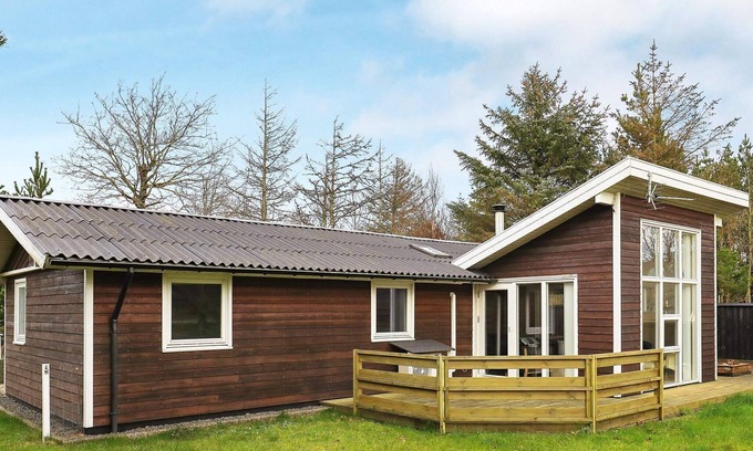 Sønder Nissum House | Cozy 6-Person Holiday Home in Ulfborg with Ocean View