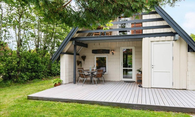 Nørre Fjand House | Perfect Getaway: 6-Person Holiday Home in Ulfborg
