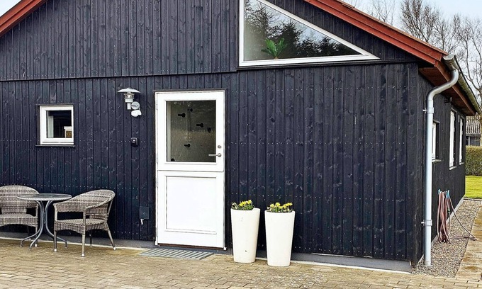 Vinderup House | Ideal 6-Person Holiday Home in Vinderup with Ocean View