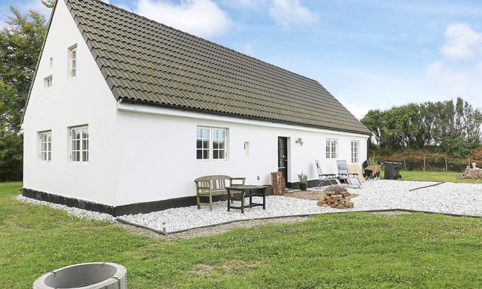 Lokken House | Family-Friendly Holiday Home for 6 in Løkken