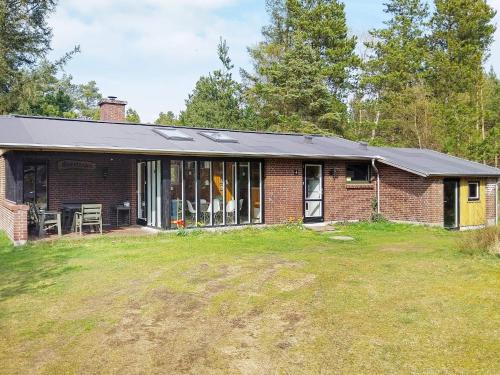 Houstrup House | Cozy 6-Person Holiday Home in Nørre Nebel, Pet Friendly