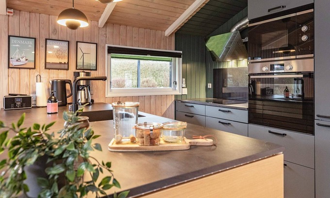 Floutrup House | Oceanfront Holiday Home in Roslev for 6 Guests
