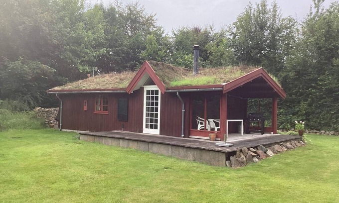 Vester Grønning House | Inviting 6-Person Holiday Home with Ocean View in Roslev