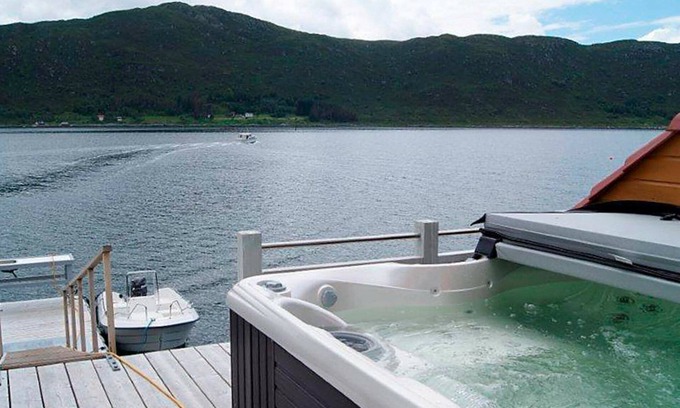 Sande House | Oceanfront Holiday Home in Gursken for 6 Guests