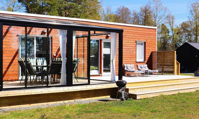 Saffle Municipality House | Ideal 6-Person Holiday Home in SÄFFLE with Pet-Friendly Perks