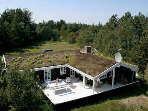 Skiveren House | Cozy Holiday Home for 6 in LB K - Pet and Child Friendly!