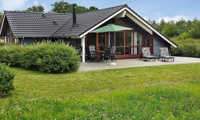 Ansager House | Family-Friendly Holiday Home in Ansager with Hot Tub
