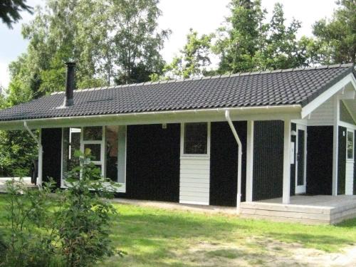 Silkeborg Municipality House | Spacious 6-Person Holiday Home in Scenic Silkeborg