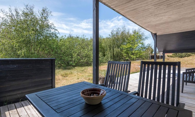 Rindby Strand House | Ideal Family Retreat: 6-Person Holiday Home in Fanø