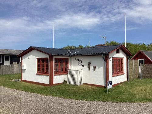 Logstor House | 6 person holiday home in Løgstør
