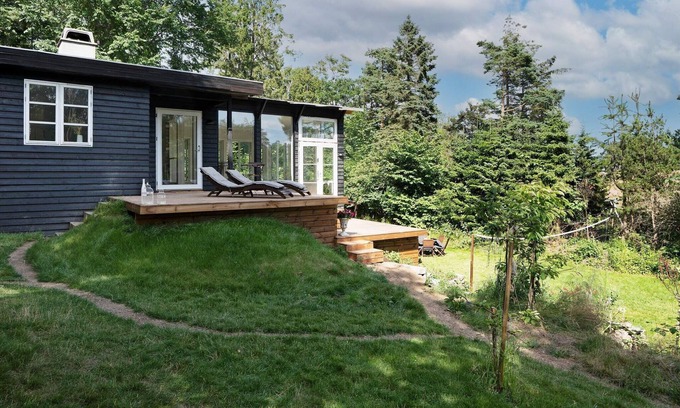 Melby House | Cozy 6-Person Holiday Home in Melby with Family Amenities