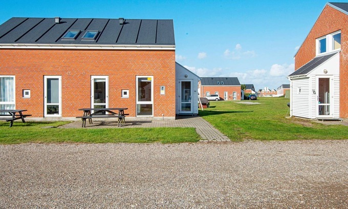 Sønderstrand House | Family-Friendly Holiday Home for 6 in Rømø with Pool