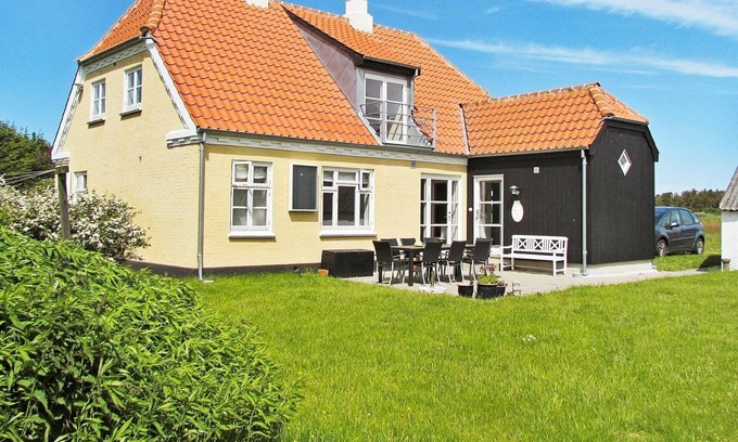 Hulsig House | Cozy Family Holiday Home in Skagen with Ocean Views